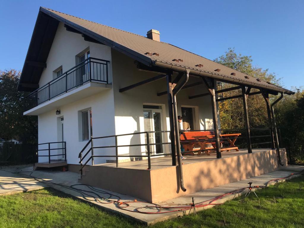 Green Nest Băneşti Exteriör bild